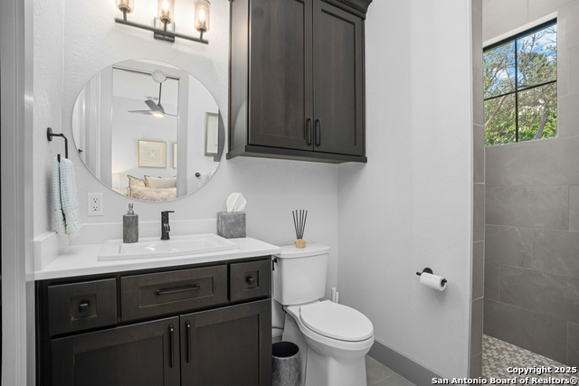 Image 33 of 54 For 2016 Brunello