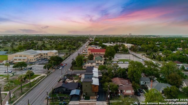 Image 28 of 39 For 107 Harding Place #101  101