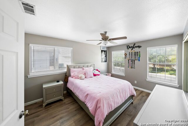 Image 28 of 41 For 7302 Carriage Bay