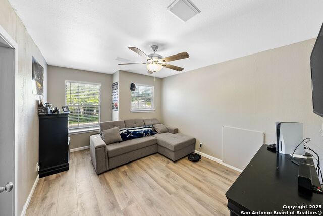 Image 30 of 41 For 7302 Carriage Bay