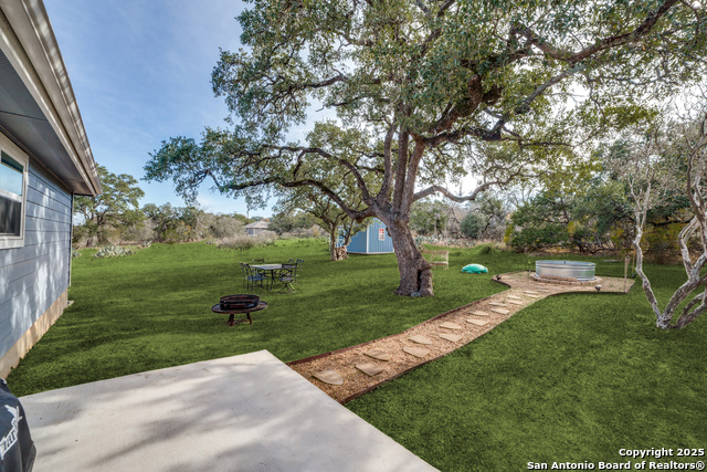 Image 21 of 25 For 388 Bluff View