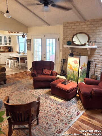 Image 2 of 10 For 507 Amistad  