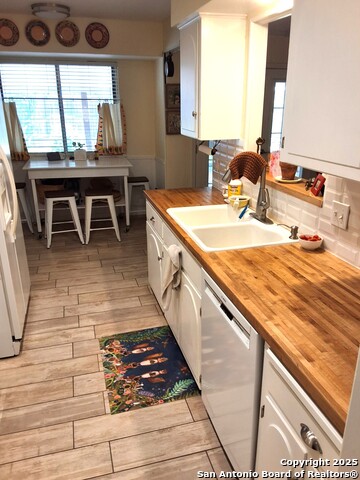 Image 5 of 10 For 507 Amistad  