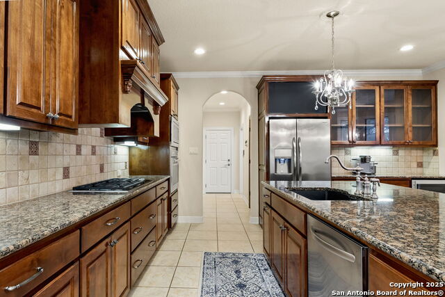 Image 13 of 37 For 372 Shady