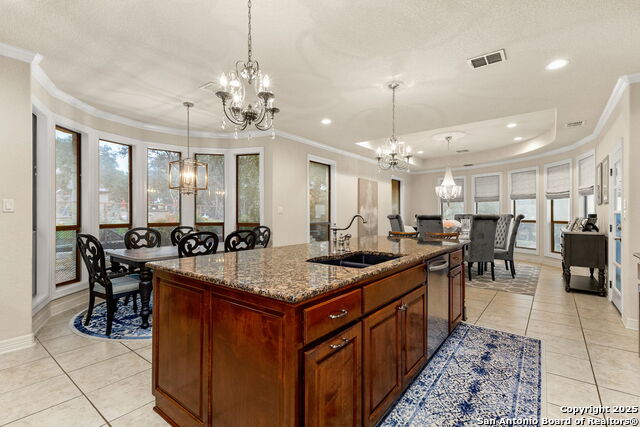 Image 16 of 37 For 372 Shady