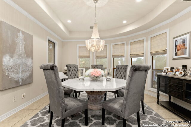 Image 18 of 37 For 372 Shady