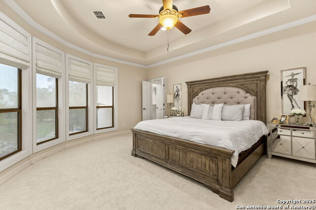 Image 19 of 37 For 372 Shady