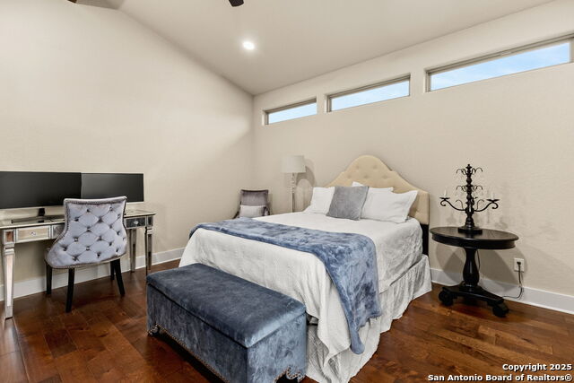 Image 28 of 37 For 372 Shady