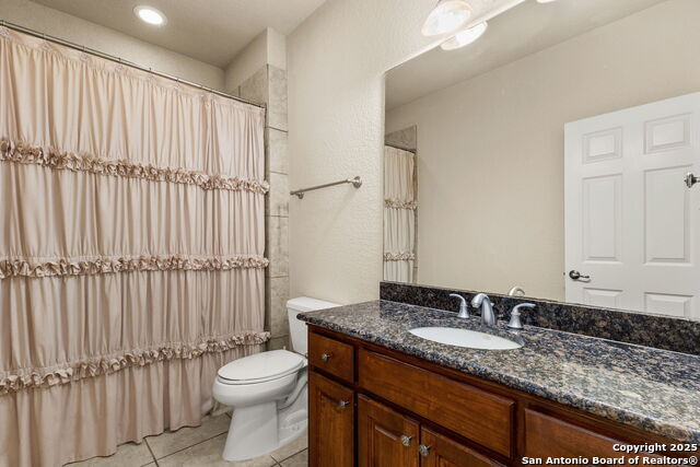 Image 29 of 37 For 372 Shady