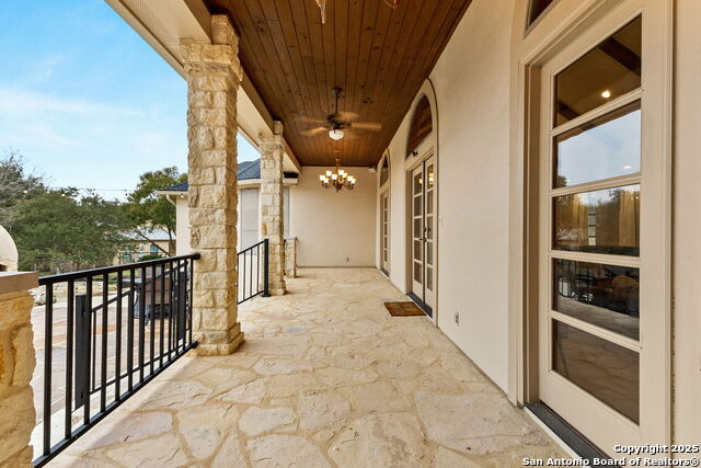 Image 32 of 37 For 372 Shady