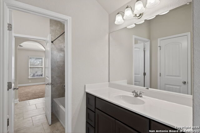 Image 30 of 39 For 8326 Hydrangea