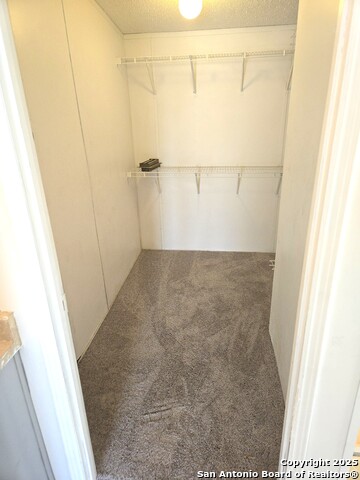 Image 13 of 19 For 4124 Farmview