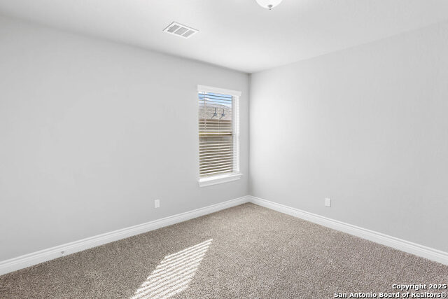 Listing photo id 22 for 219 Lucchese