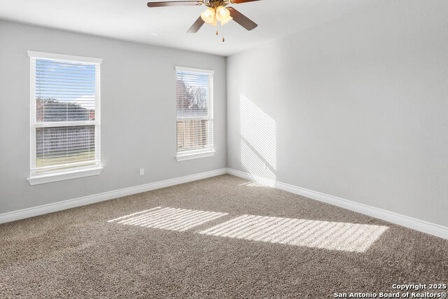 Listing photo id 25 for 219 Lucchese