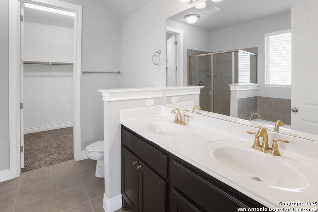 Listing photo id 27 for 219 Lucchese