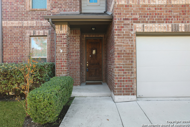 Listing photo id 1 for 219 Lucchese