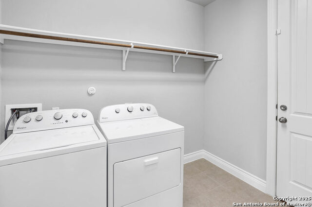 Listing photo id 29 for 219 Lucchese