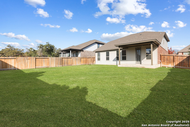 Listing photo id 32 for 219 Lucchese