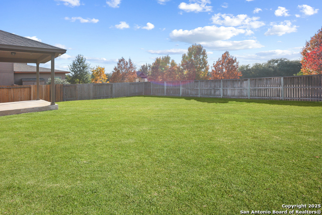 Listing photo id 35 for 219 Lucchese