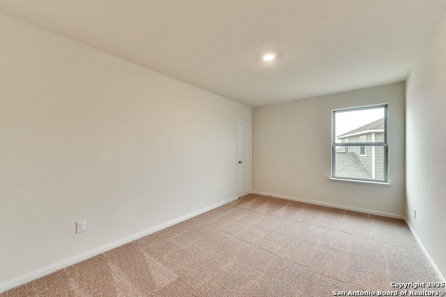 Image 13 of 14 For 3139 Rosalind