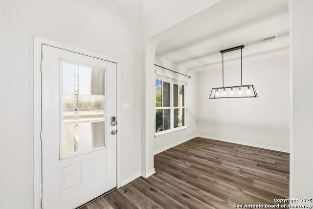 Image 3 of 33 For 328 Swift Move