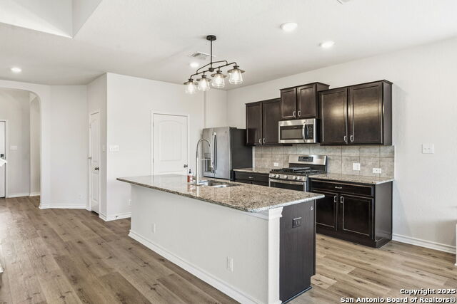 Image 8 of 33 For 328 Swift Move