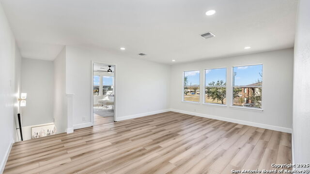 Image 15 of 21 For 606 San Augustine