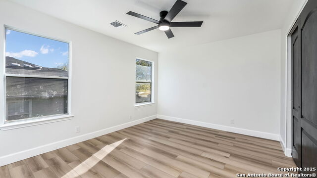 Image 17 of 21 For 606 San Augustine