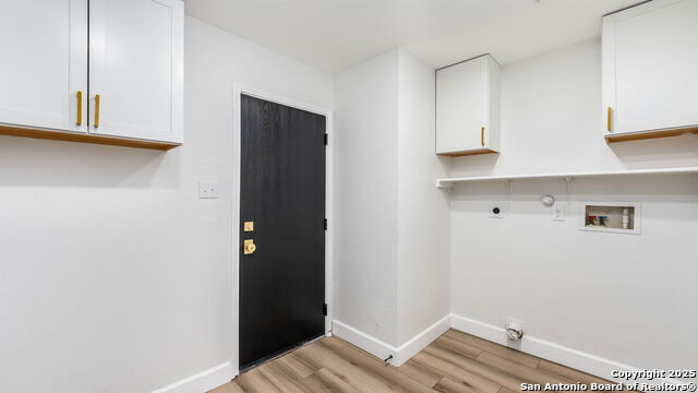 Image 20 of 21 For 606 San Augustine