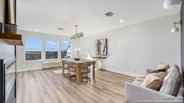 Image 6 of 21 For 606 San Augustine