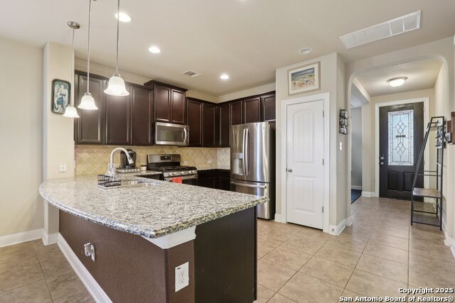 Image 19 of 46 For 8626 Laheema