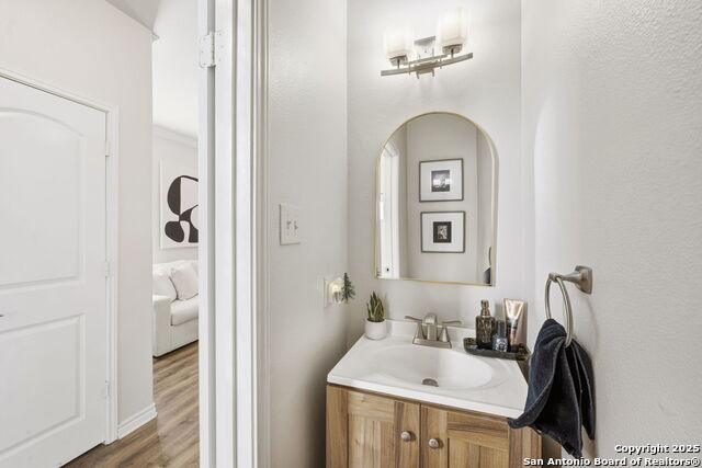 Image 17 of 18 For 20107 Grail Quest