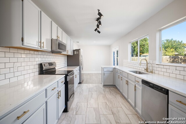 Image 4 of 19 For 13130 Woller Vly