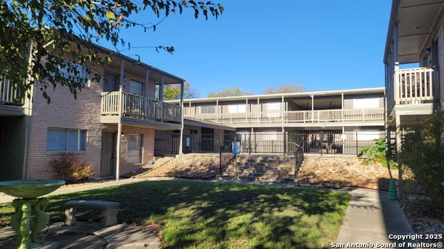 Image 27 of 33 For 516 Gentleman 8