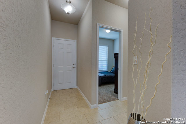 Image 9 of 28 For 6907 Hibiscus Falls