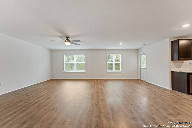 Image 8 of 43 For 3950 Copper River