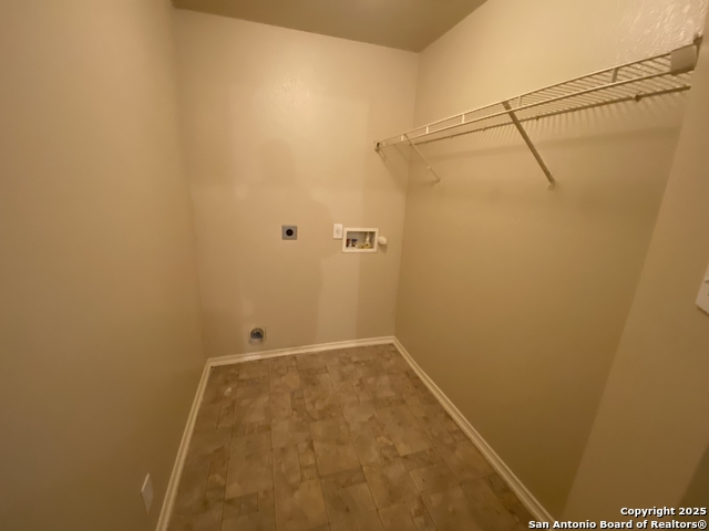 Image 8 of 40 For 3338 Whisper Manor