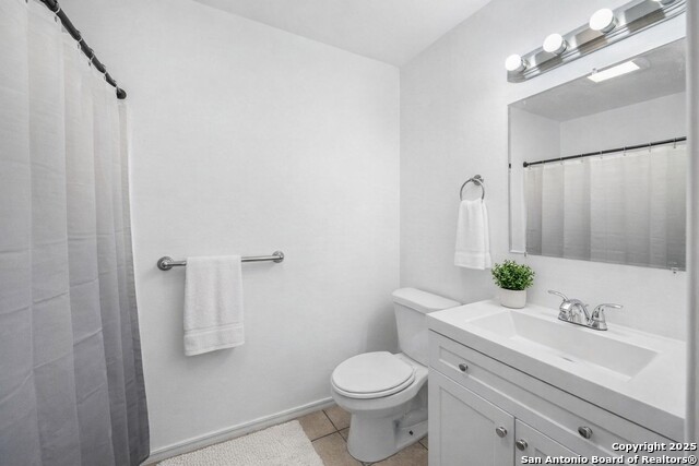 Image 9 of 15 For 4850 Castle Stream Drive