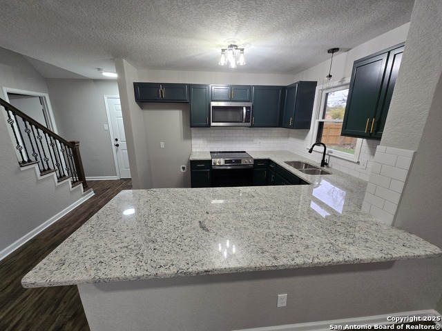 Image 14 of 47 For 9602 Nona Kay