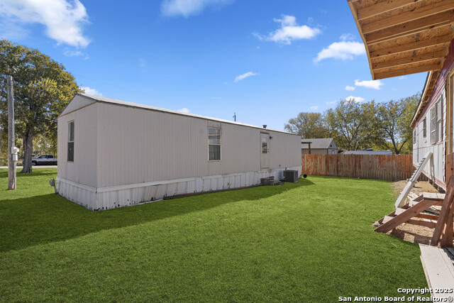 Image 13 of 14 For 4300 Diversey