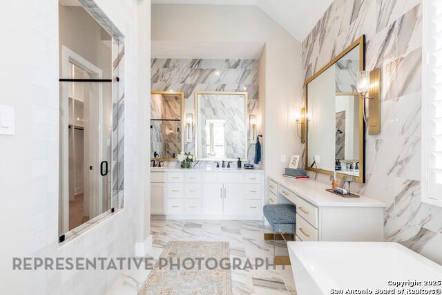 Image 20 of 47 For 117 Barton Creek