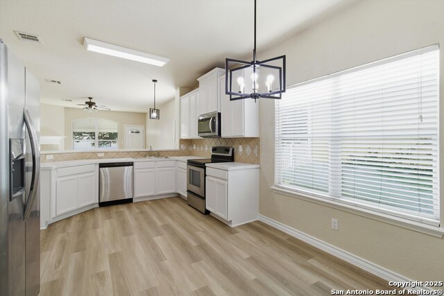 Image 4 of 17 For 127 Still Brook Lane