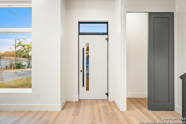 Image 8 of 50 For 257 Baylor