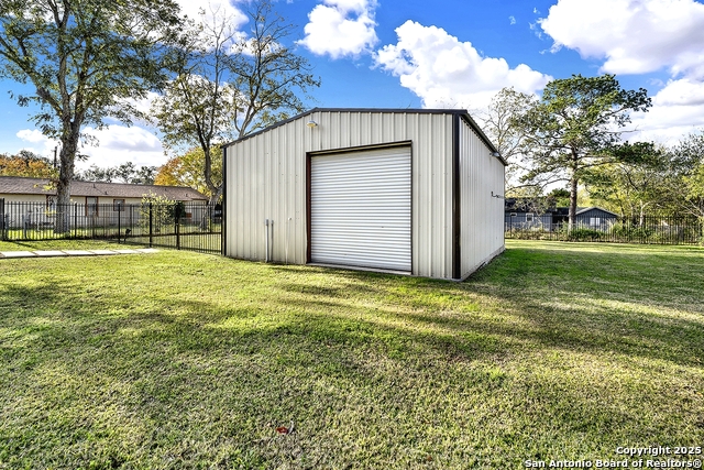 Image 37 of 44 For Address Not Provided