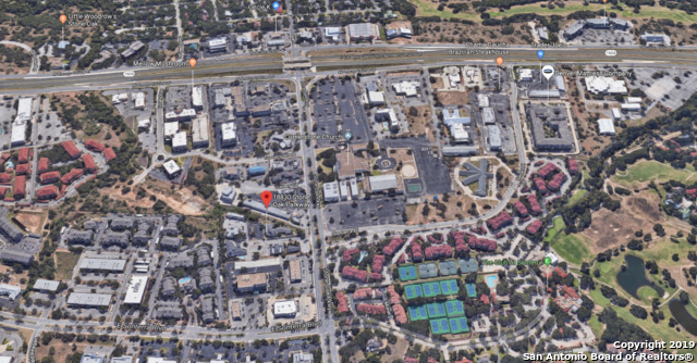 Listing photo id 6 for 18830 Stone Oak Pkwy  110