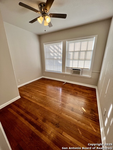 Image 3 of 11 For 734 Donaldson Ave B