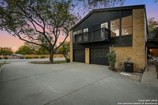 Image 33 of 54 For 6302 Cypress