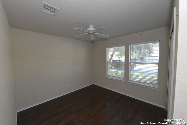 Image 15 of 25 For 20822 Foothill Pine