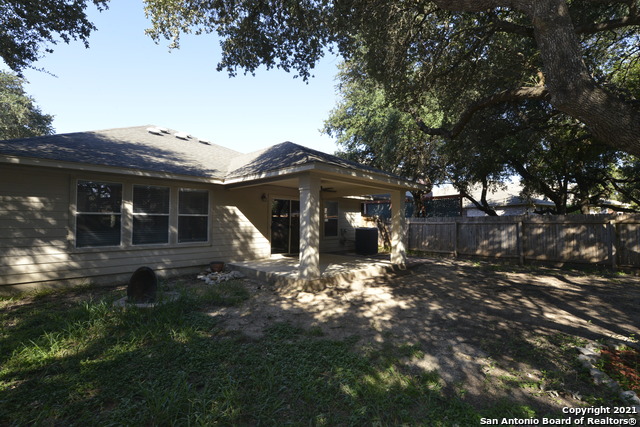 Image 19 of 25 For 20822 Foothill Pine