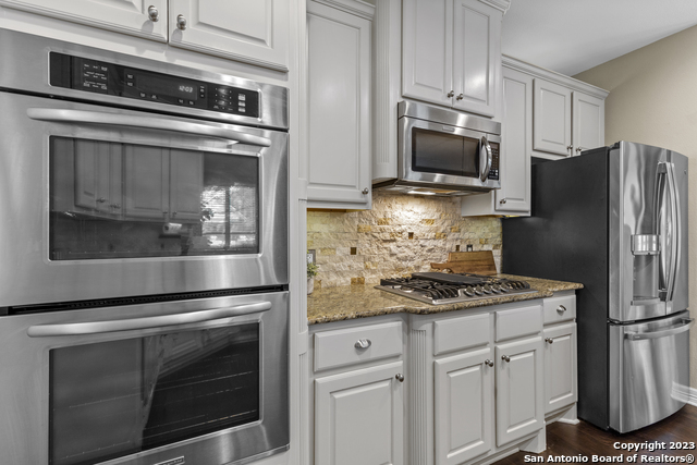 Image 17 of 47 For 411 Cadence Hill